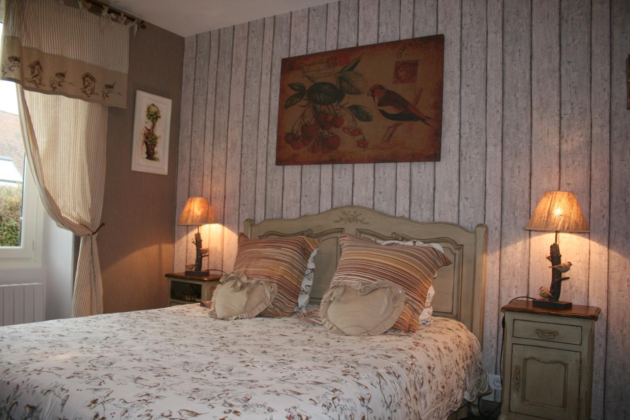Chambres D'Hotes Le Petit Nailly Magny-les-Hameaux Esterno foto
